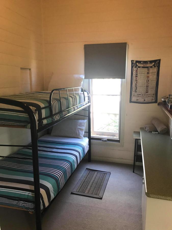 Port Campbell Guesthouse & Flash Packers Ngoại thất bức ảnh